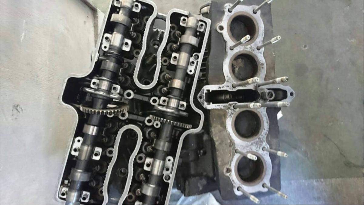 CBX400F | 腰上 LINE=エンジン専門 内燃機加工=OUT : エンジン