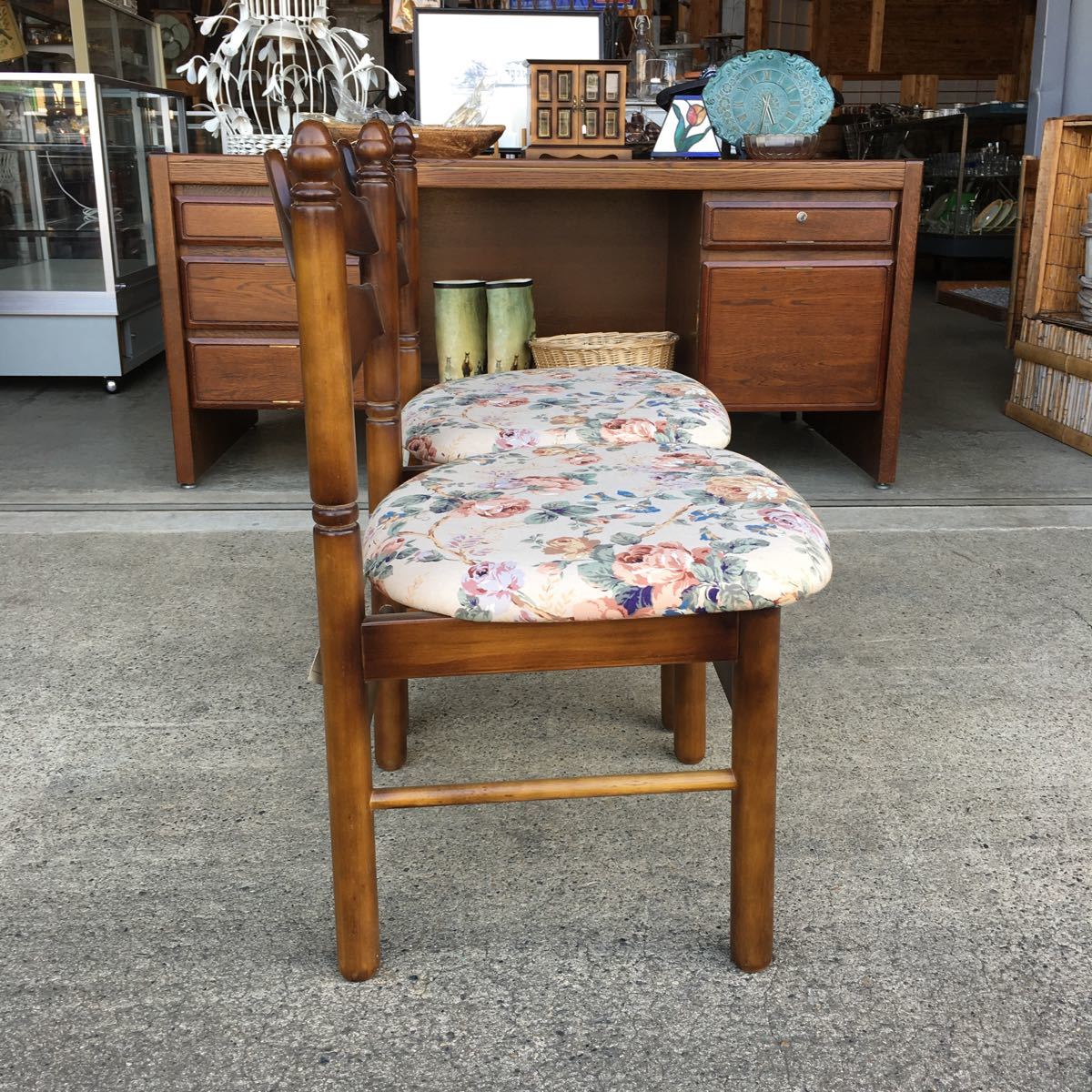 家具 カリモク ダイニングチェア 花柄 椅子 2個セット