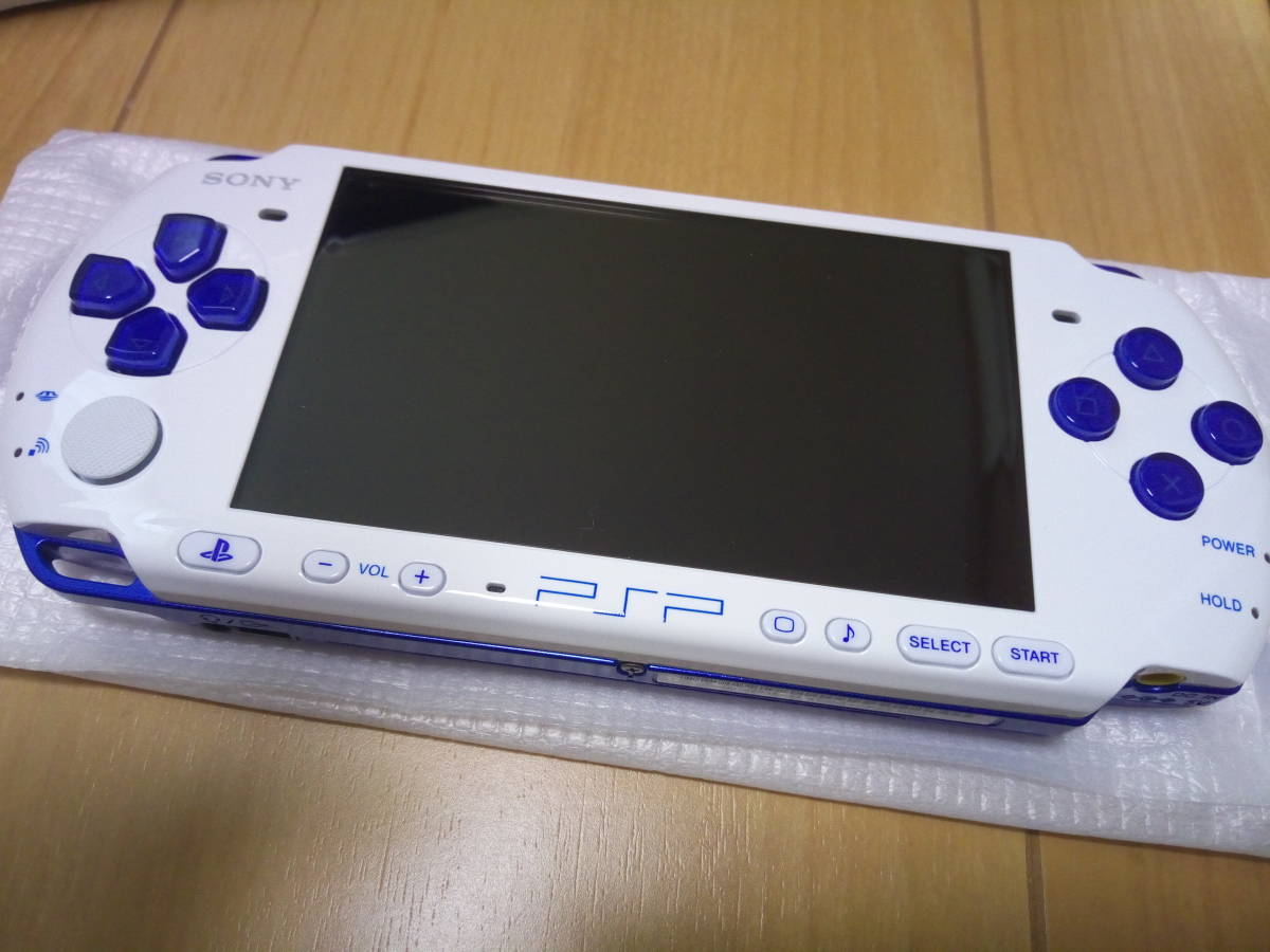 レアカラー PSP3000 バリューパック ホワイト＆ブルー 極美品 簡易清掃