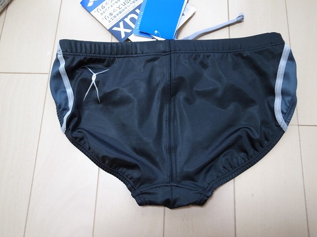 アリーナ 競泳水着 nux ニュークス ビキニ リミック ARN-7016 サイズL
