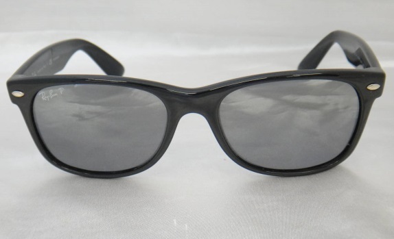 定番，本物保証 Ray-Ban レイバン RB2132 NEW WAYFARER ニューウェイファーラー POLARIZED 偏光レンズ ブラック 黒(ウェイファーラー)｜売買されたオークション情報、yahooの商品情報をアーカイブ公開 - オークファン サングラス