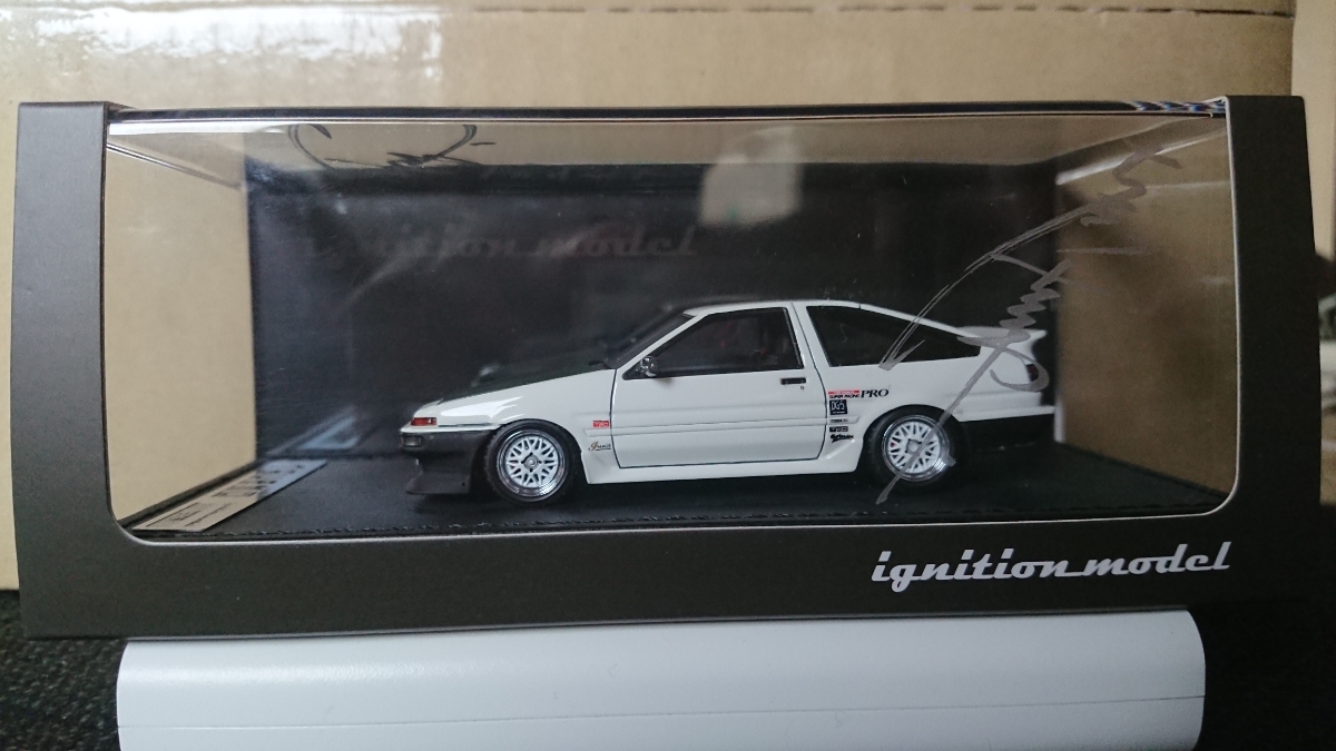 希少 サイン入り新品未開封 ignition model イグニッションモデル 1/18