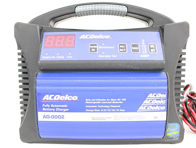 AD-0002 バッテリー充電器 ACデルコ バッテリーチャージャー 12V