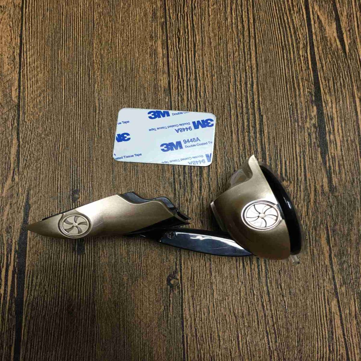 　◆◆ 創意スマホ車載ボルダー折りたたみ式　回転可能 2..0シャンペン色「磁力式」_3