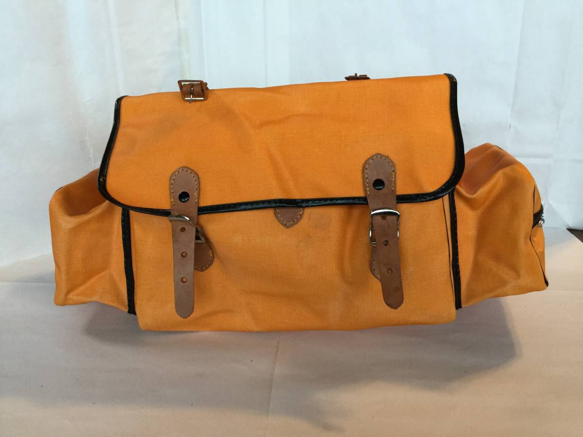 Legnano レニアーノ サドルバッグ イタリア製 未使用保管品 サドルバッグ 黄色 未使用品 Legnano レニアーノ サドルバッグ