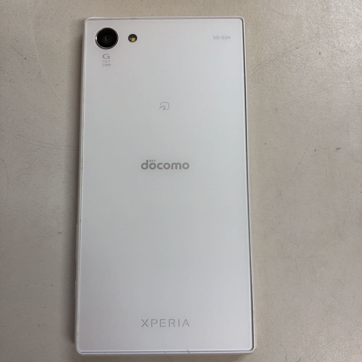 1円スタート docomo ドコモ SONY ソニー Xperia Z5 Compact SO-02H