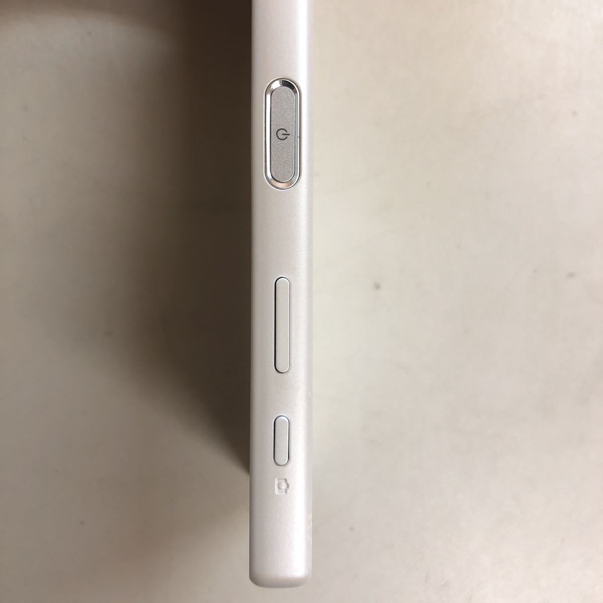 1円スタート docomo ドコモ SONY ソニー Xperia Z5 Compact SO-02H