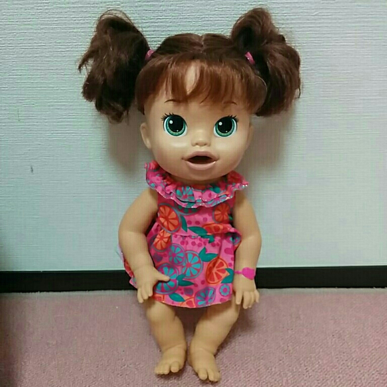 貴重　値下げ　ベビーアライブ　Baby Alive Snackin'Sara 食育　抱き人形_2