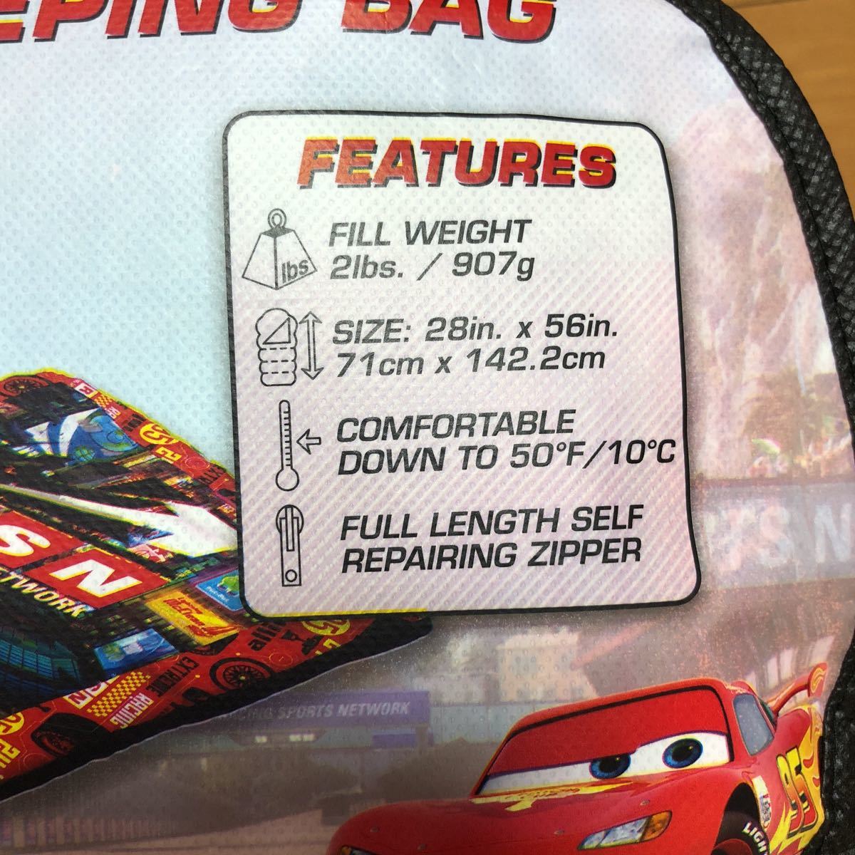 ディズニーカーズ寝袋キッズキャンプ未使用_2