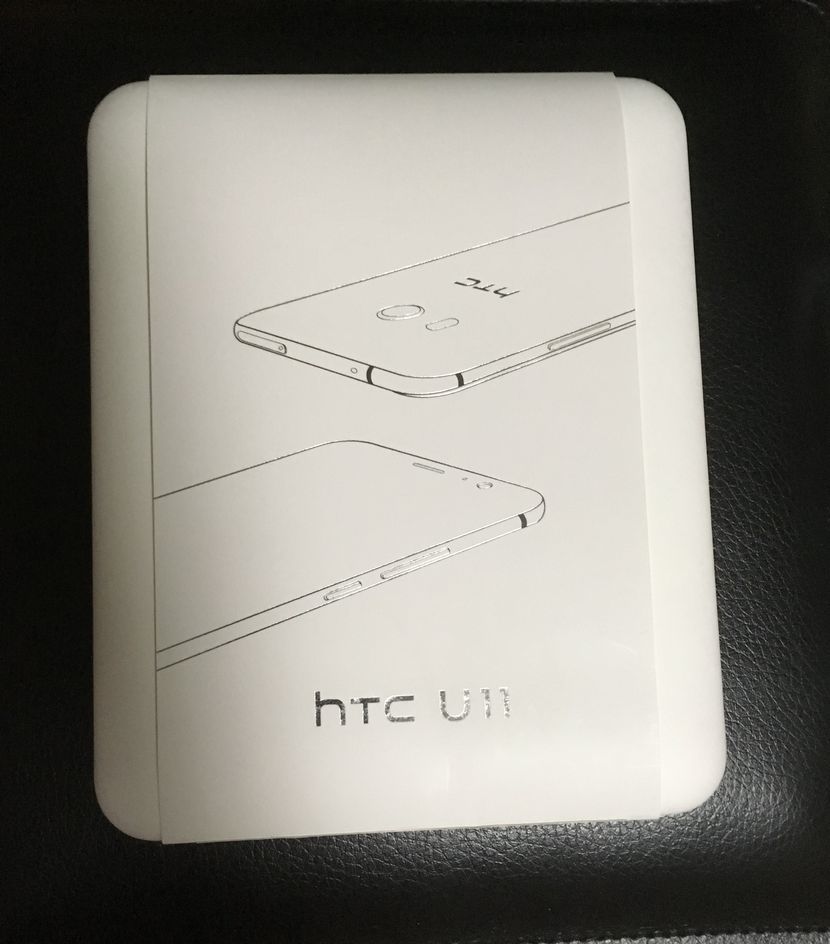 HTC U11 601HT ブリリアントブラック　一括購入済み　新品未使用　simロック解除済み_1