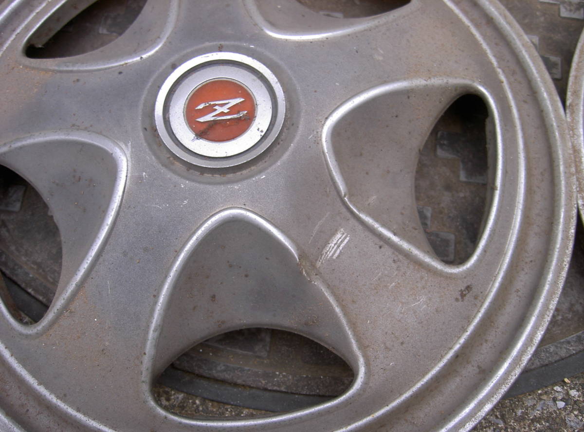 240Z S30Z 純正ホイールキャップ - フェアレディZ S30Z純正ホイール 