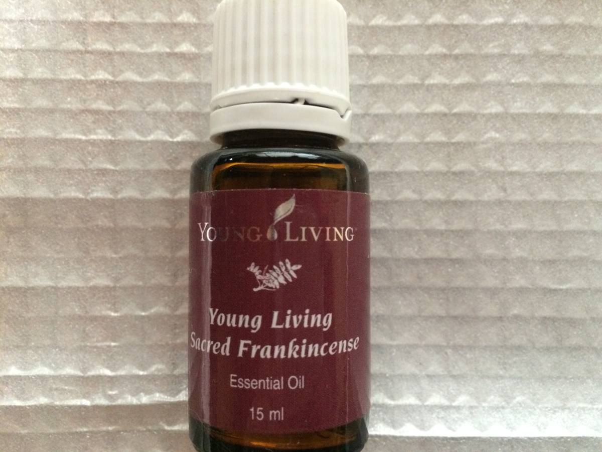 ヤングリヴィング ヤングリビング フランキンセンス15ml 新品未開封