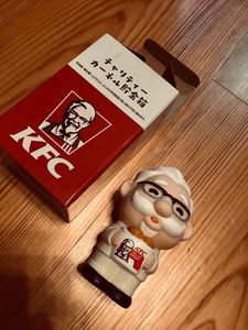 カーネルサンダースのYahoo!オークション(旧ヤフオク!)の相場・価格を