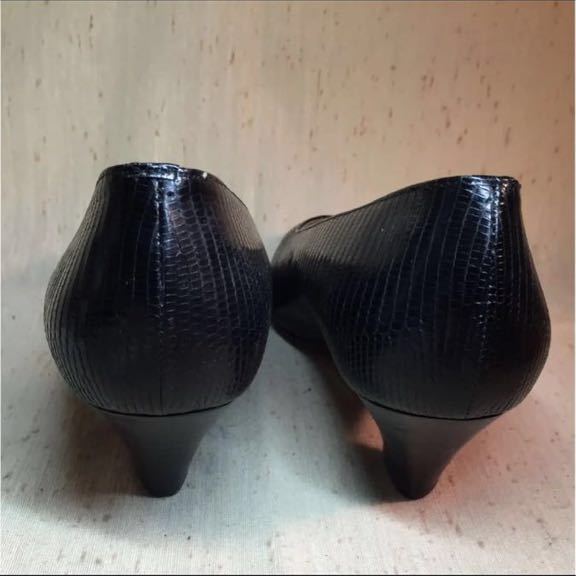 新品★本革 パンプス★通勤 通学 リクルートファッションに★23 1/2