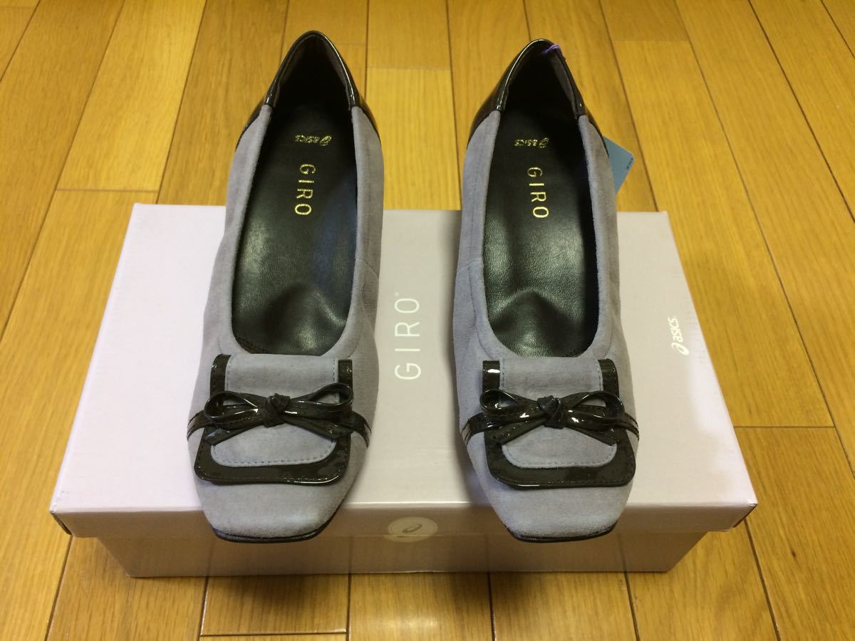 新品 asics GIRO リボンモチーフパンプス 22.5cm 定価23，328円 N 