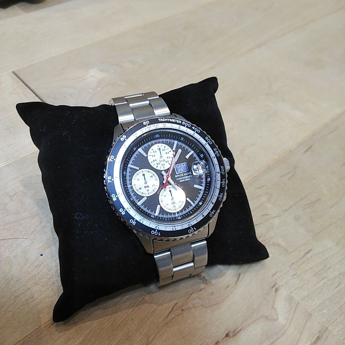 SEIKO スペースシャトル エンデバー 腕時計 NASA SPINOFF 黒盤 