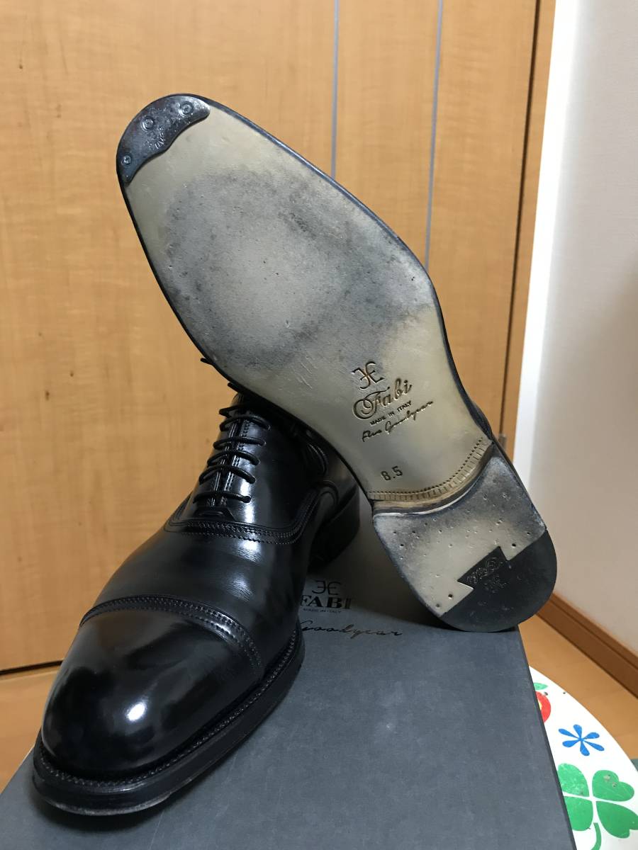 極美品 定価十万 Fabi 一回使用 グッドイヤー ファビ イタリア製 即決は純正キーパー付 ストレートチップ ブラック サントーニ マグナーニ