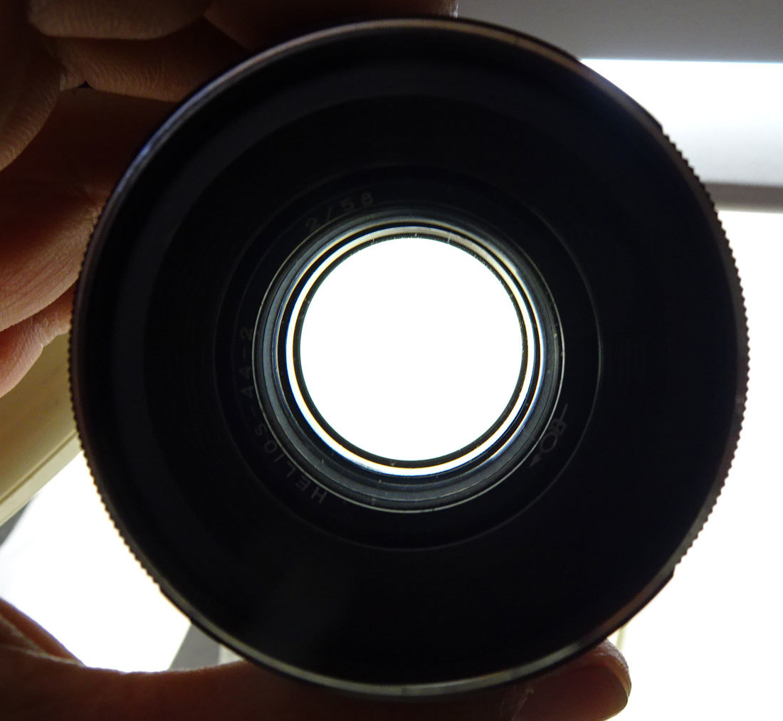 168 人気のぐるぐるボケレンズ helios ヘリオス44-2 ニコン用レンズ