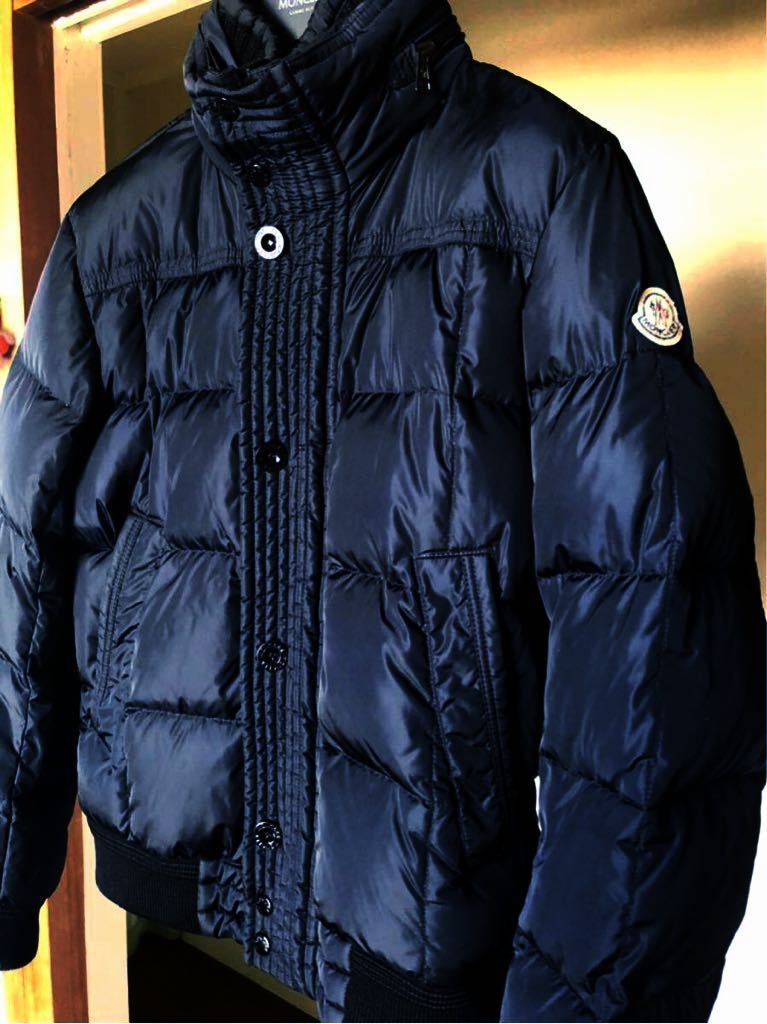 モンクレールガムブルー 国内正規□即決MONCLER GAMME 究極“超肉厚軽量 