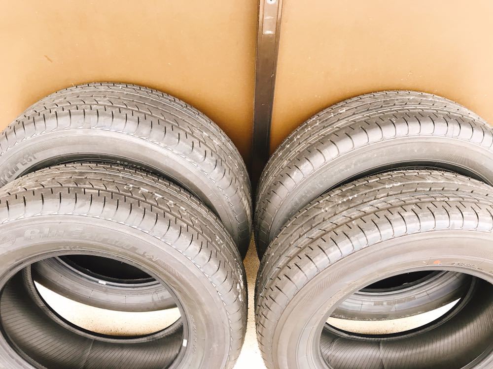 ヨコハマ ブルーアース 16インチ タイヤ 4本セット アルファード 30系 新車外し YOKOHAMA BluEarth E51A 215/65 R16 ヴェルファイア_2