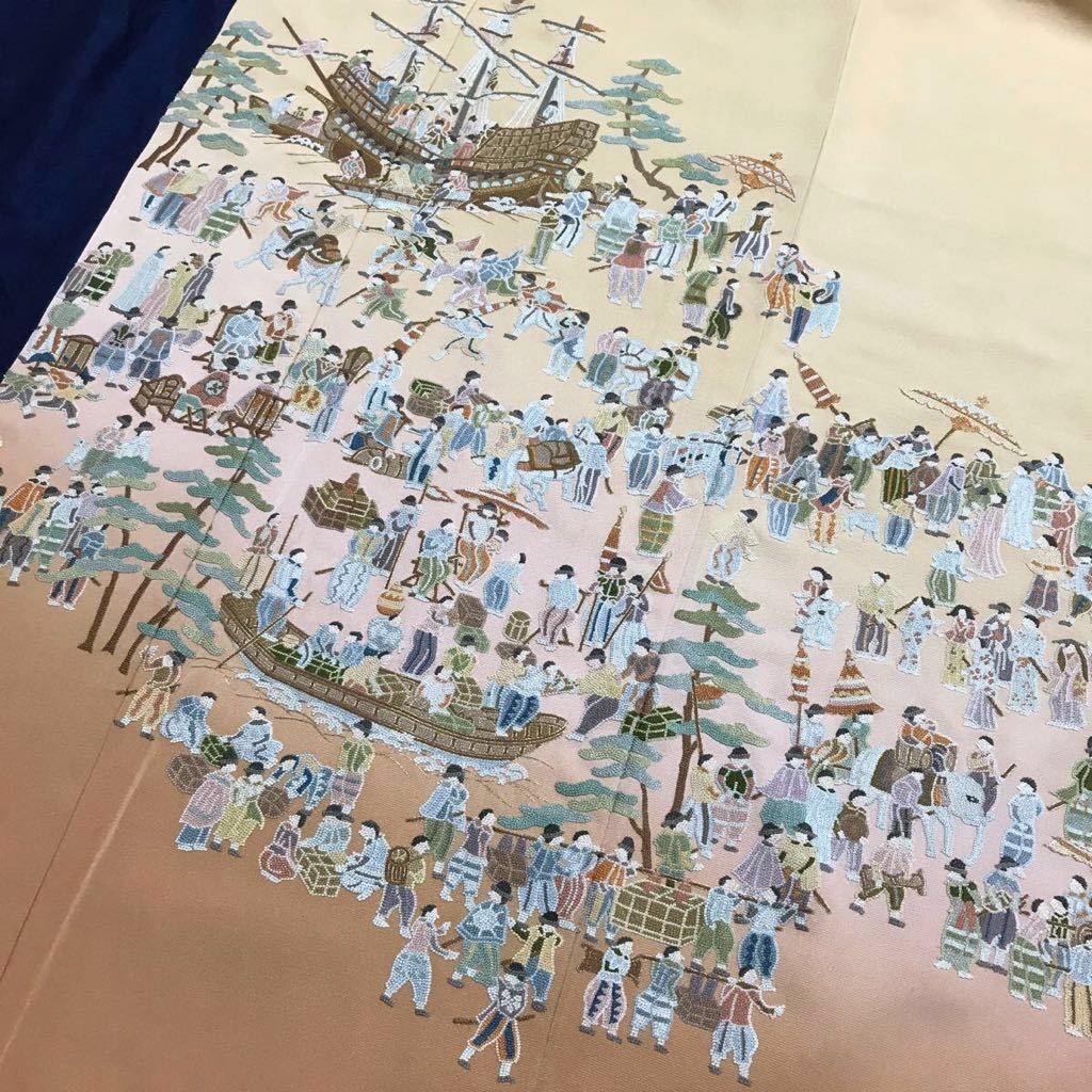 逸品 総相良刺繍 港人物文様の三つ紋色留袖 手刺し刺繍 ぼかし染 未使用品 縮緬 正絹 金糸 共八掛 立ち杏葉紋 相良刺繍 色留袖 -1501-Mサイズのレンタル|きもの365 特選相良刺繍黒留袖 ≪御仕立て上がり・中古美品≫ 「南蛮