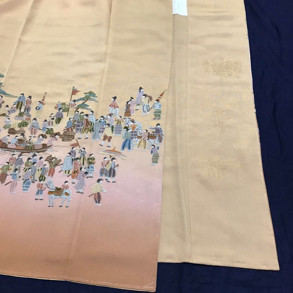 逸品 総相良刺繍 港人物文様の三つ紋色留袖 手刺し刺繍 ぼかし染 未使用品 縮緬 正絹 金糸 共八掛 立ち杏葉紋 相良刺繍 色留袖 -1501-Mサイズのレンタル|きもの365 特選相良刺繍黒留袖 ≪御仕立て上がり・中古美品≫ 「南蛮