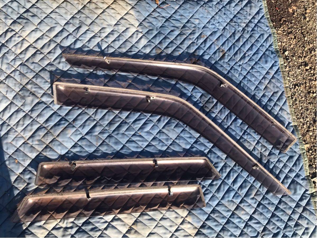 日産 セドリック Y31 QJY31 純正 ドアバイザー 4枚セット 金具付