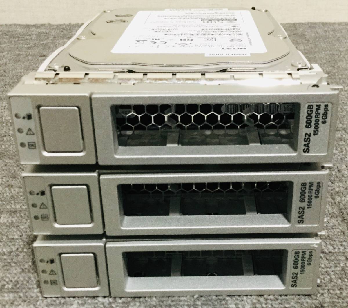 N28-L-65-③ HGST 15K SAS 600GB 3.5インチ HDD 3点セット 【現状お