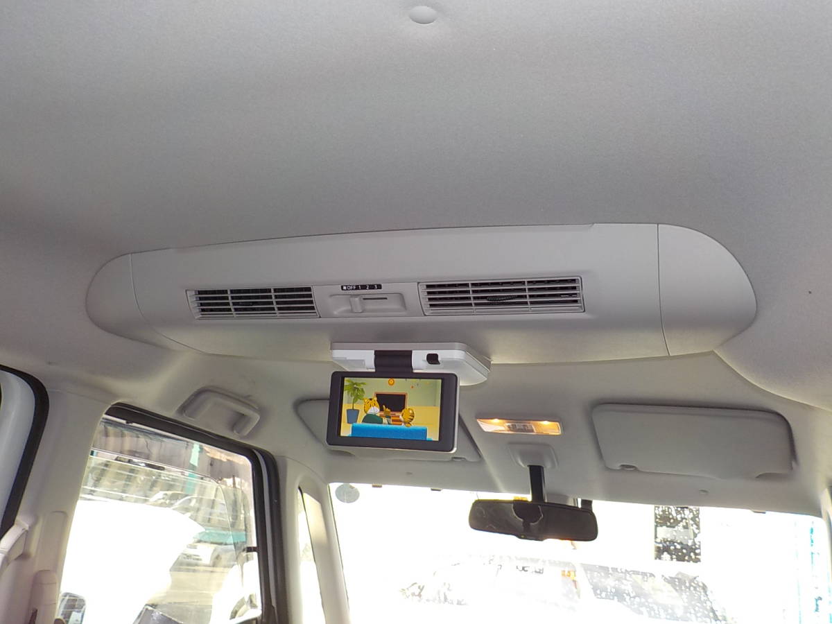 日産 純正オプション 6.1インチ フリップダウンモニター Panasonic B8090-6A320 CV-RN03J1CJ B21A デイズルークス●18001420三J2211● フリップダウンモニター 日産E26キャラバンパイオニア11インチフリップダウンモニター 日産(純正)