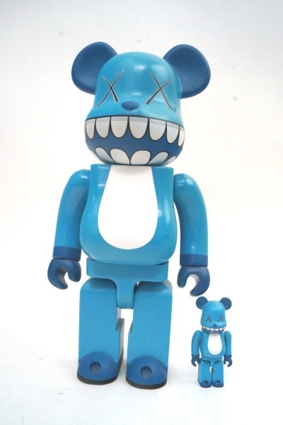 ベアブリック a-nation KAWS 400%&100% カウズ ベアブリック☆400％＆100％ KAWS/カウズ a-nation CHOMPERS 【公式通販】