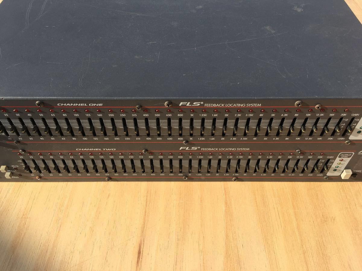 PEAVEY グラフィックイコライザー Q231F ピーヴィー 2チャンネル 0