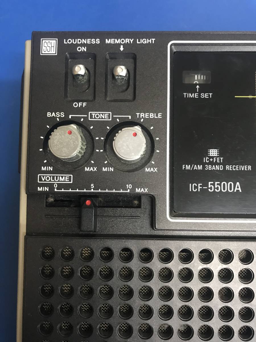 ICF-5500 スカイセンサー FM⁄MW⁄SW 3バンドレシーバー | Gallery ICF-5500 スカイセンサー FM⁄MW⁄SW 3バンドレシーバー | Gallery