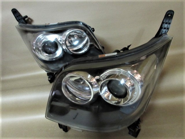 【定番，高品質】 D4/ L175S/L185Sムーヴ カスタム純正HIDヘッドライト左右②KOITO 100-51867(ヘッドライト)｜売買されたオークション情報、yahooの商品情報をアーカイブ公開 - オークファン ダイハツ用