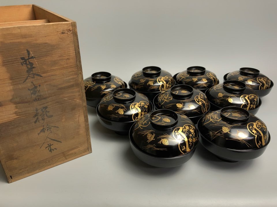 時代逸品！端正な時代黒漆に極上菊蘭蒔絵の映える四つ椀（検懐石道具蒔絵椀茶道具 時代逸品！端正な時代黒漆に極上菊蘭蒔絵の映える四つ椀（検懐石道具