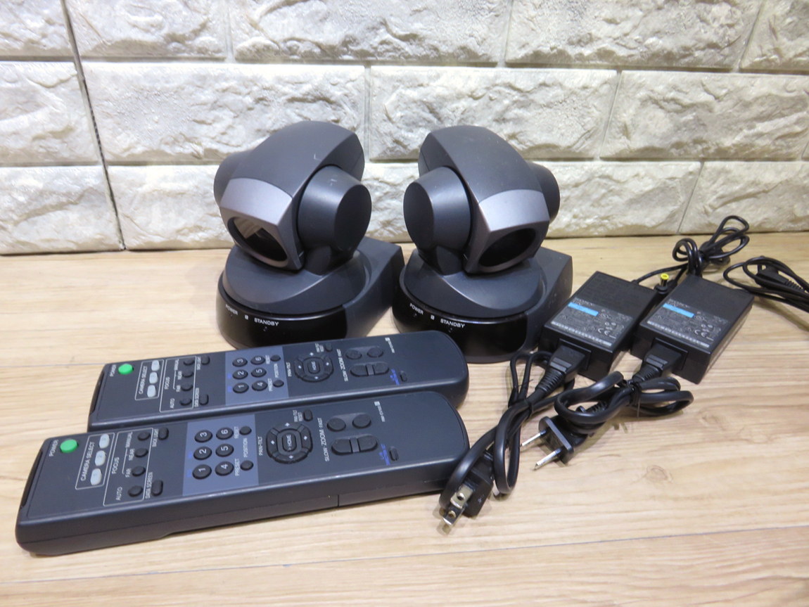 ★≪中古品≫Sony ビデオカメラ EVI-D100 本体２式[y011426]