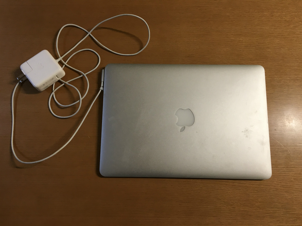 ◆Mac book air 13インチ 2011 バッテリーに難あり◆_3