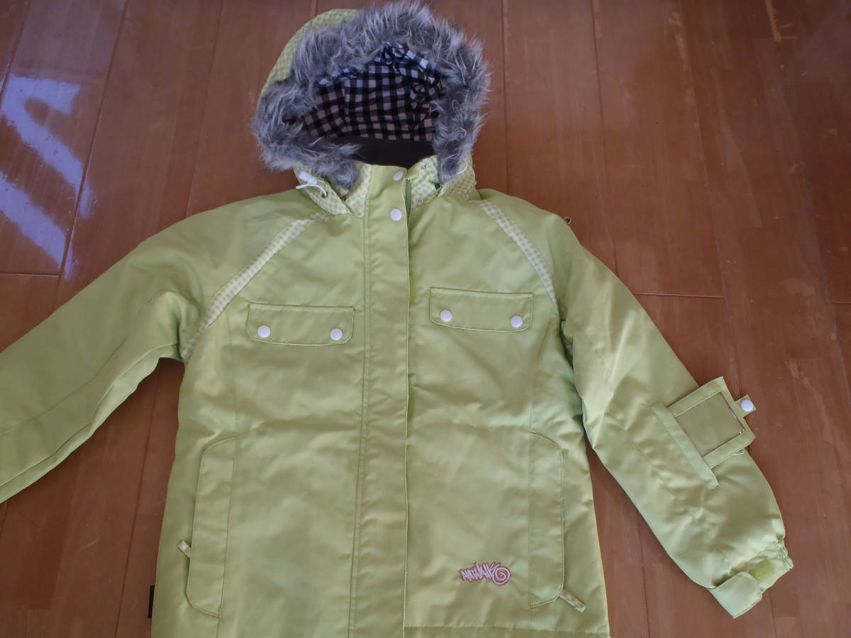 美品　スキーウエア　上下セット　150センチ　調整機能付き!_1