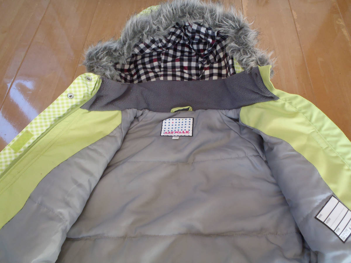 美品　スキーウエア　上下セット　150センチ　調整機能付き!_4