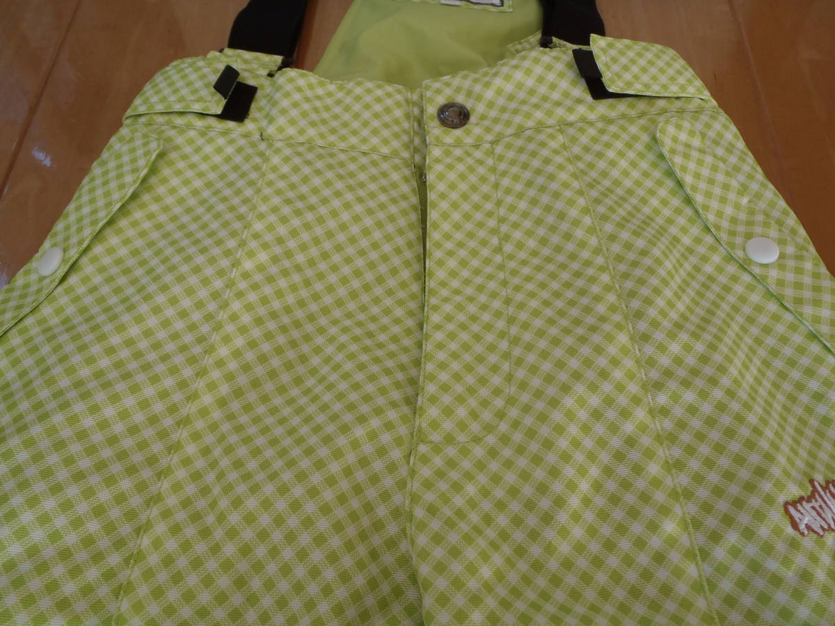 美品　スキーウエア　上下セット　150センチ　調整機能付き!_5