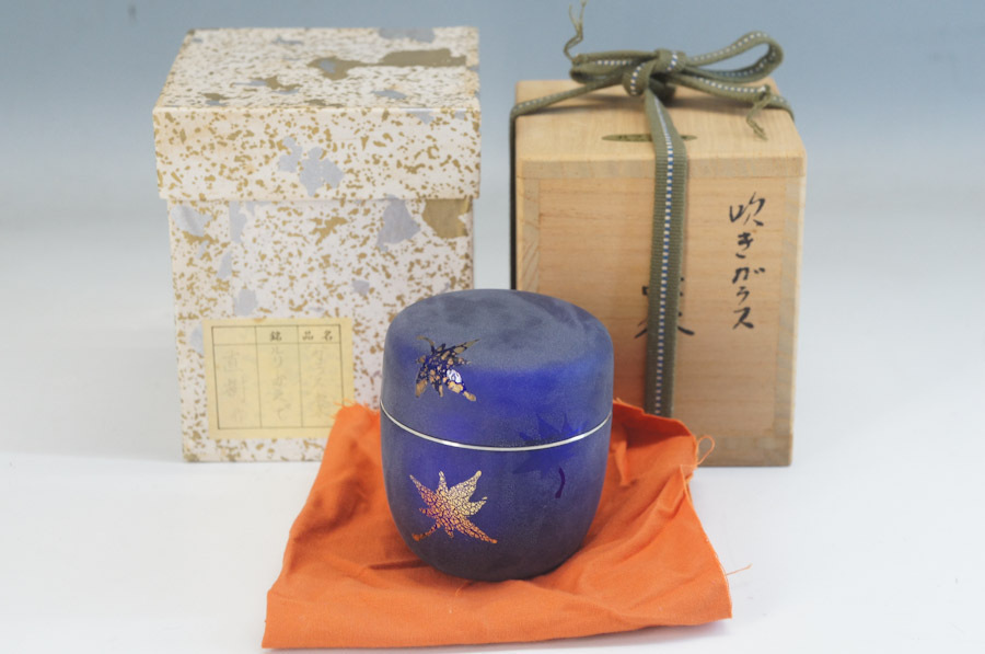 新品，正規品 高橋直樹 金彩 吹きガラス棗 なつめ 瑠璃かえ 共箱付き 茶道具 作家物 439f07(工芸ガラス)｜売買されたオークション情報、yahooの商品情報をアーカイブ公開 - オークファン 工芸ガラス