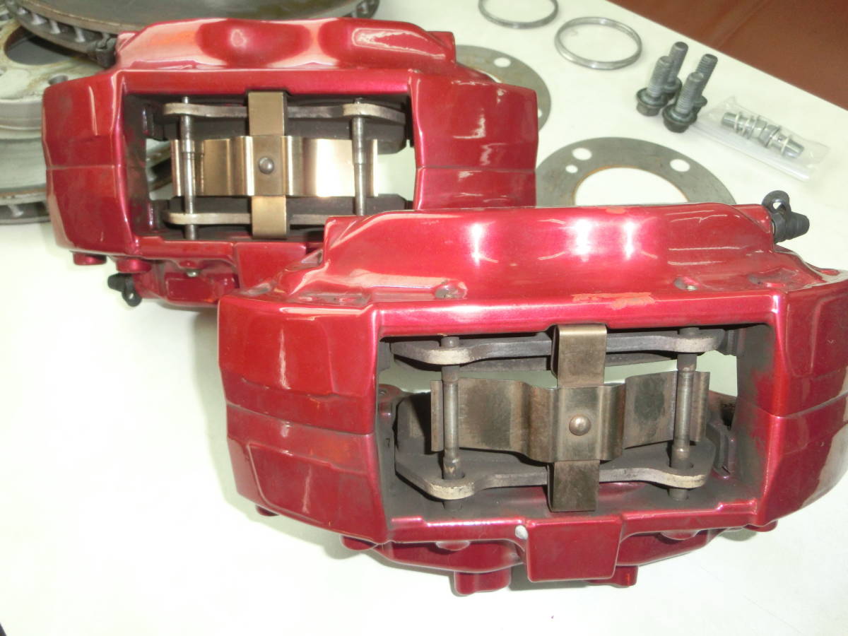 FD2 シビックタイプR用 フロントブレーキキャリパー 左右セット brembo FD2 シビックタイプR用 フロントブレーキキャリパー 左右セット brembo