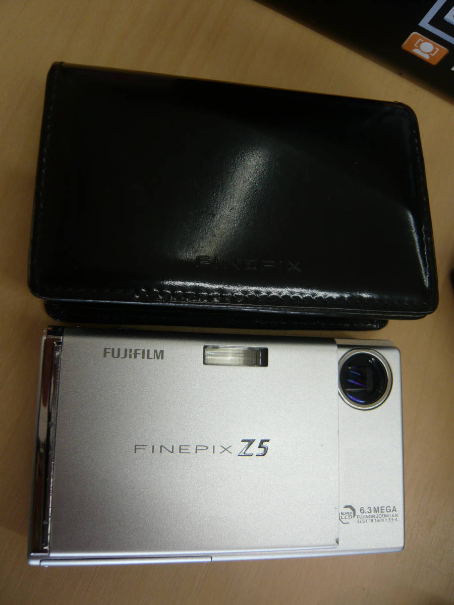 【中古】FUJIFILM FinePix Z5fd/デジタルカメラ/XDカード、新品・カードリーダー付_4