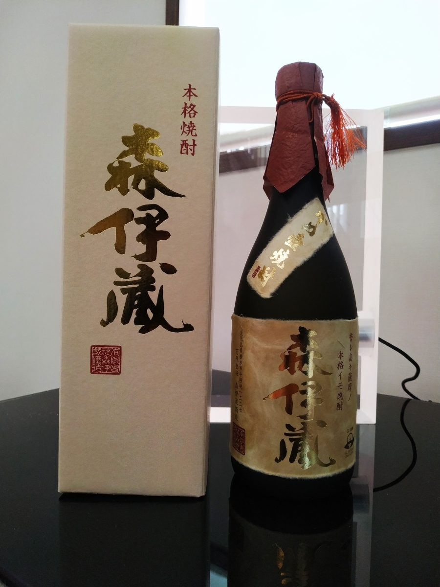 森伊蔵 720ml 金ラベル 未開封 焼酎 かめ壺焼酎 25度 箱あり 【公式