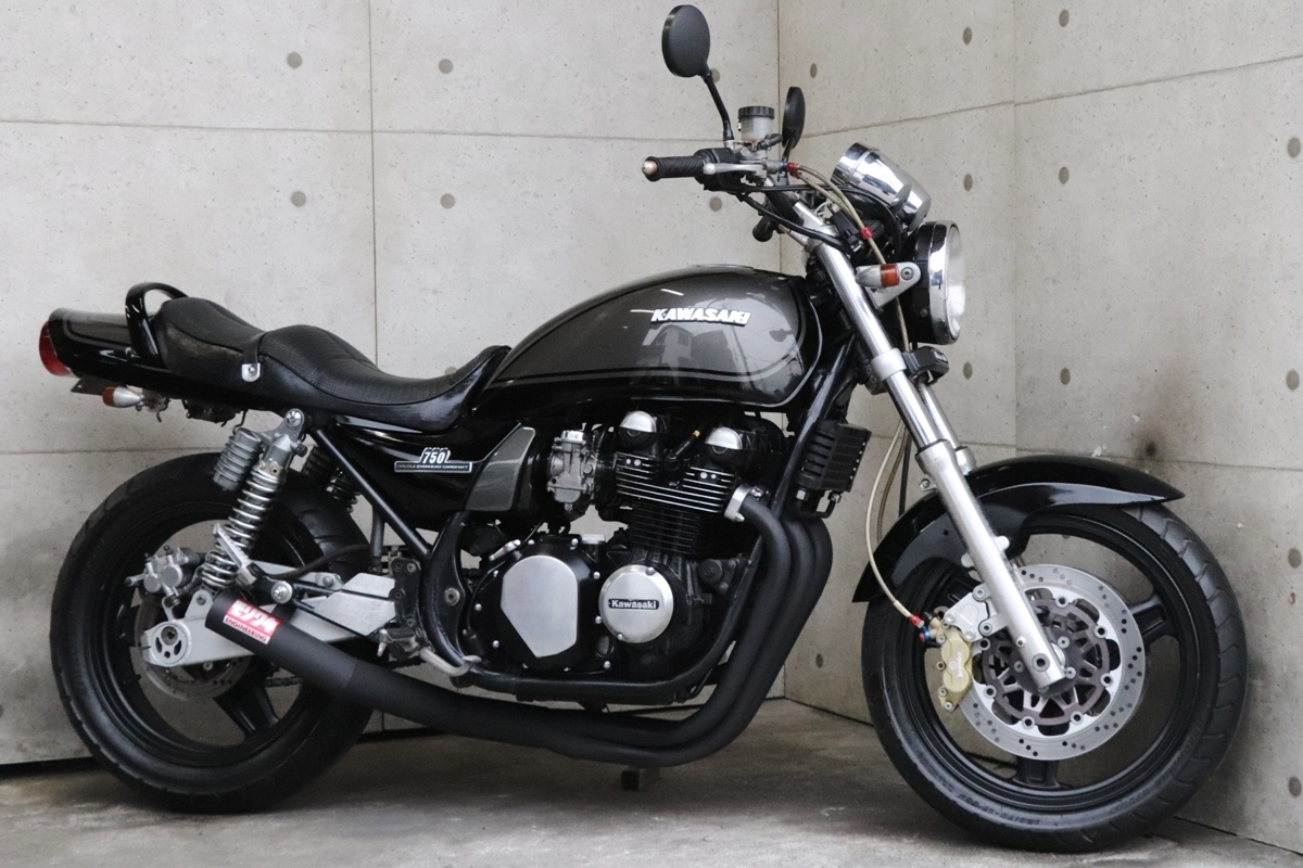 横浜～ Kawasaki ゼファー750 C1 旧車 Z2ブラック火の玉 ニュー
