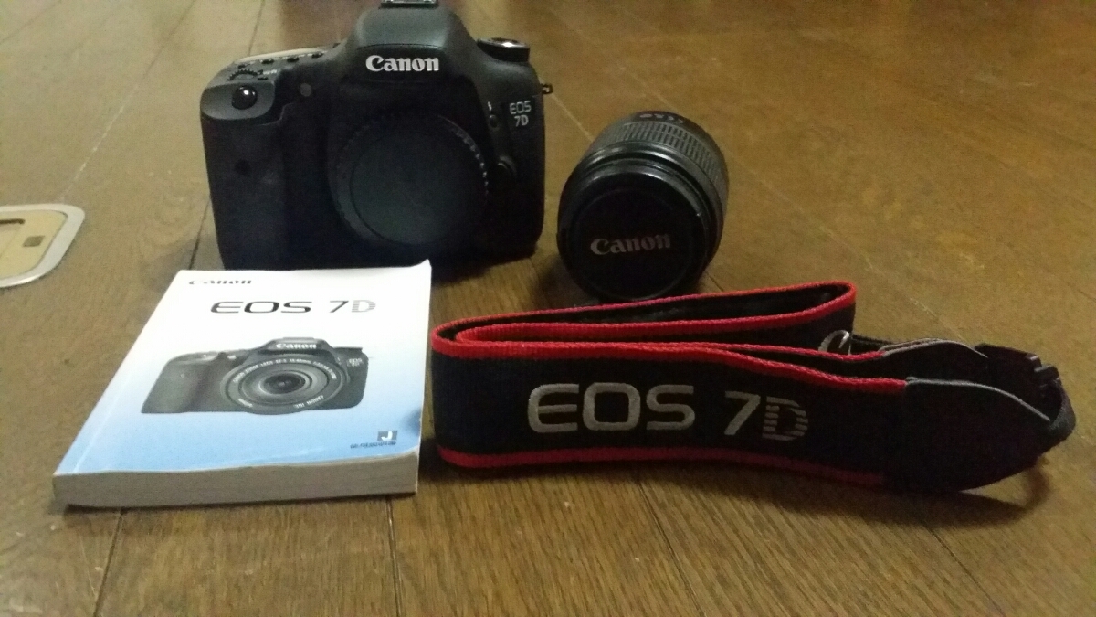 Canon EOS EF-S 18-55mm 7D Digital SLR ボディ IS Kit, Camera⁄Lens EOS-