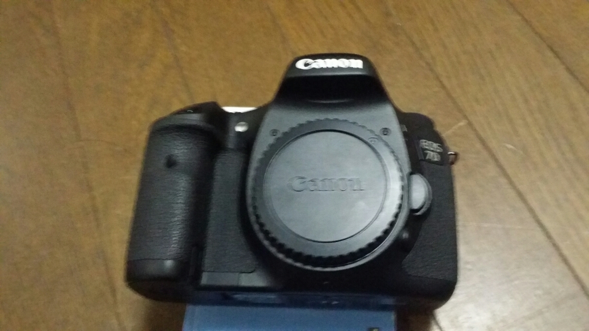 Canon EOS EF-S 18-55mm 7D Digital SLR ボディ IS Kit, Camera⁄Lens EOS-