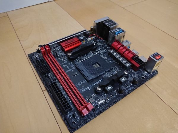 動作確認済] ASRock Fatal1ty X370 Gaming-ITX/ac SocketAM4