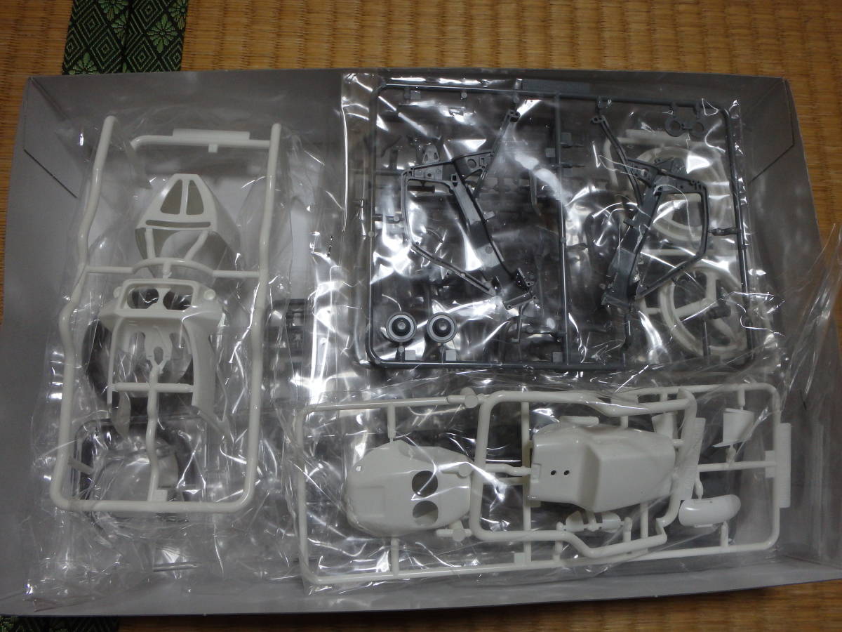 1&frasl;12 FZR750 TECH21 ヤマハ フジミ プラモデル フジミ模型 ヤマハFZR750 作る 1⁄12 #6 1985年 OW74 No.12 バイクシリーズ 鈴鹿8