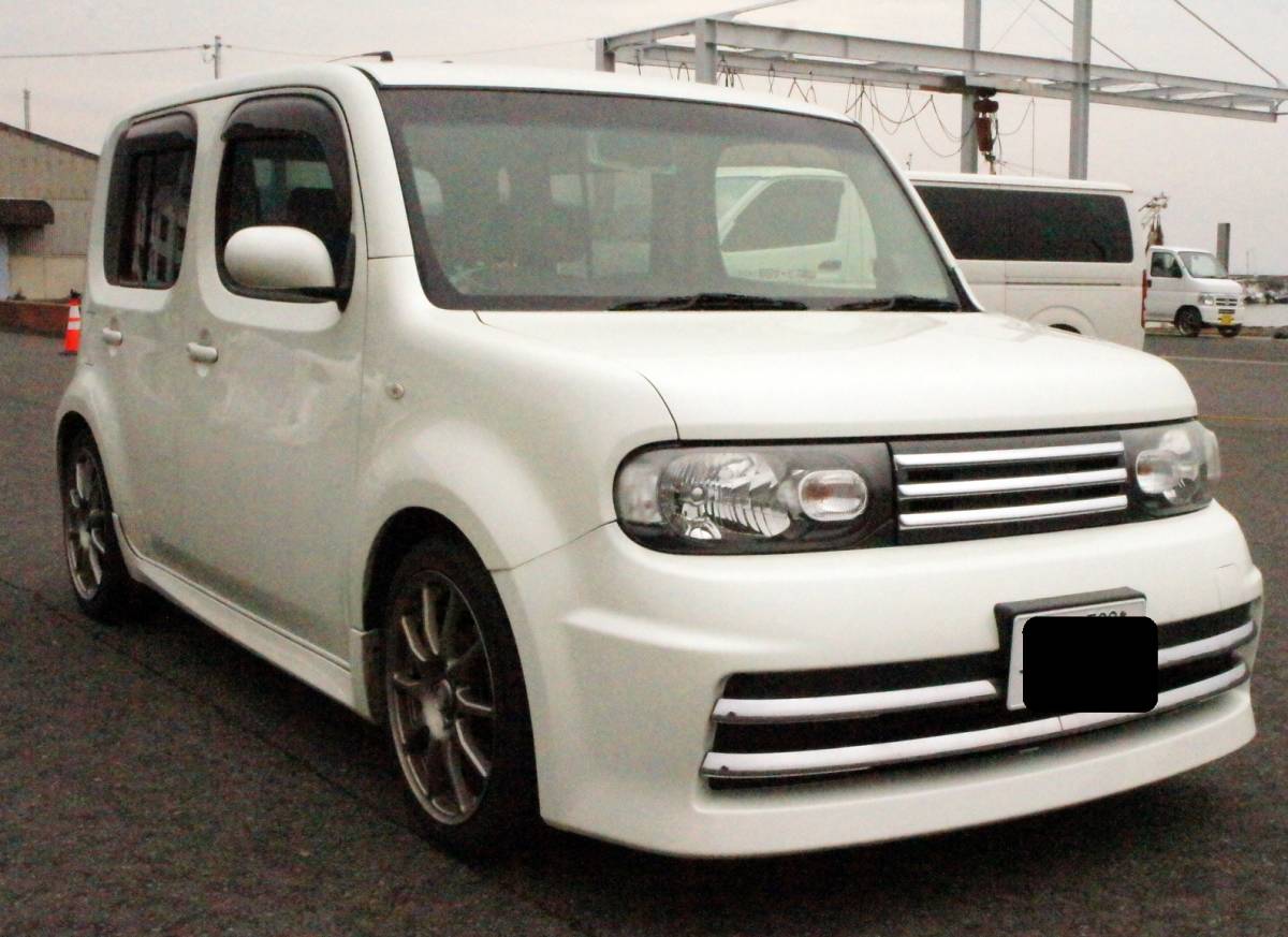 キューブ ライダー 日産 走行距離88，474Km 社外17インチ 