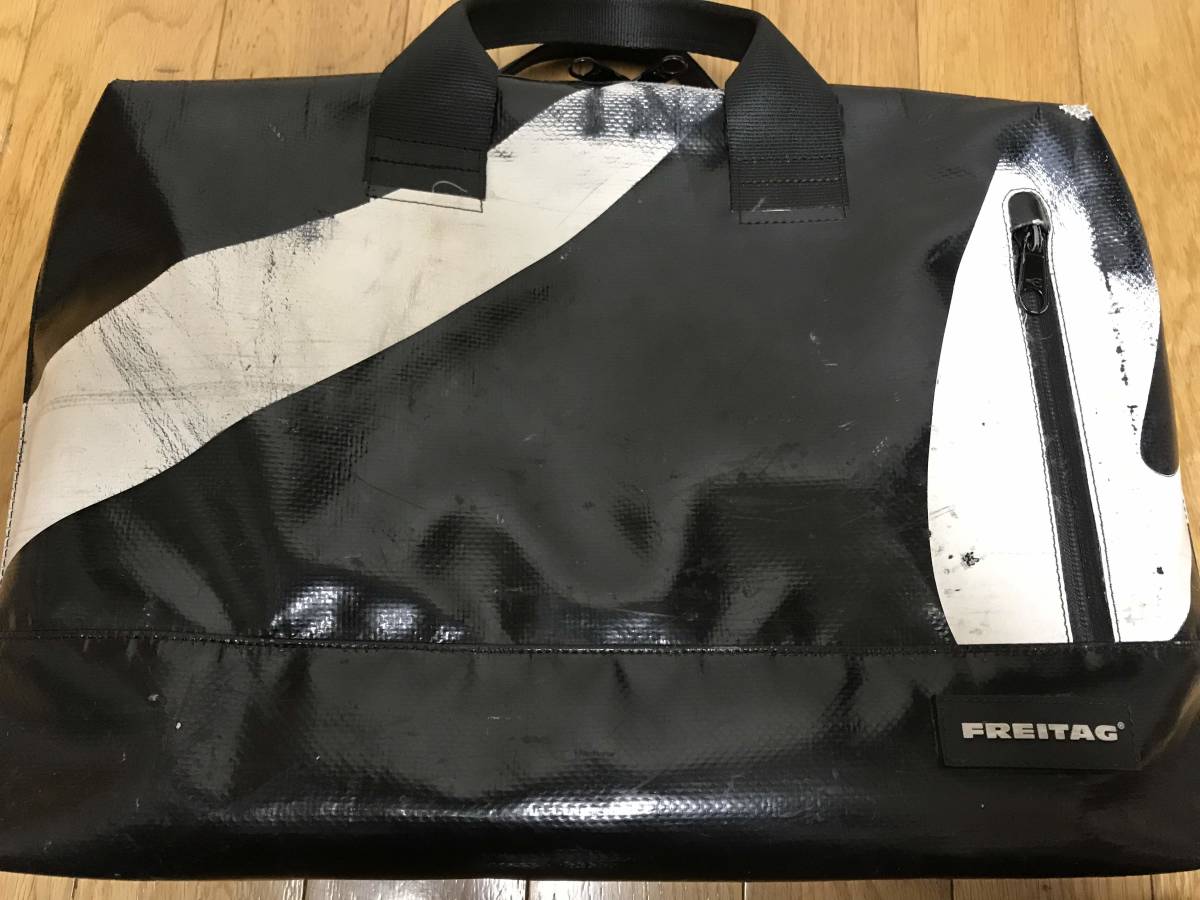 Freitag FREITAG F302 ROY(ブラック&ホワイト)ラップトップバッグ